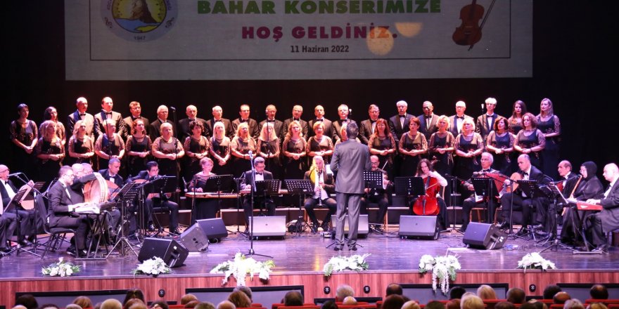 Büyükşehir Musiki Derneği Korosu 75 yaşında