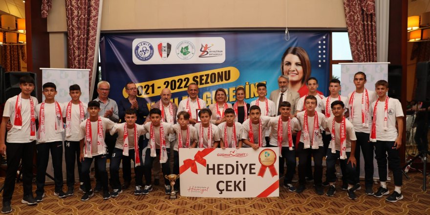 Başkan Hürriyet, şampiyon kulüplerle buluştu