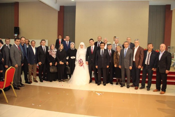 Civelek ailesinin mutlu günü