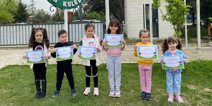 Minik biniciler belgelerini aldı