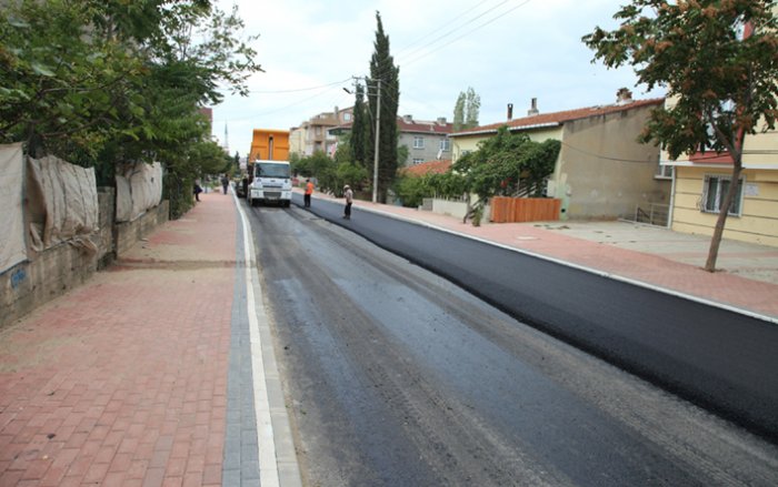 Yollar asfaltlandı