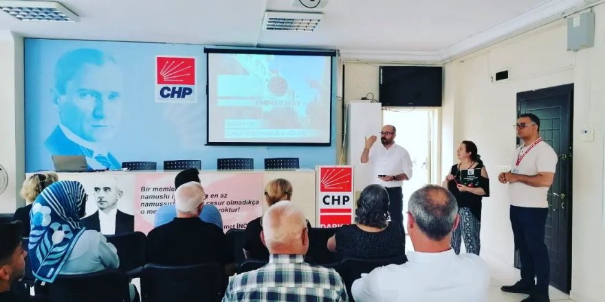 CHP’de eğitimler devam ediyor