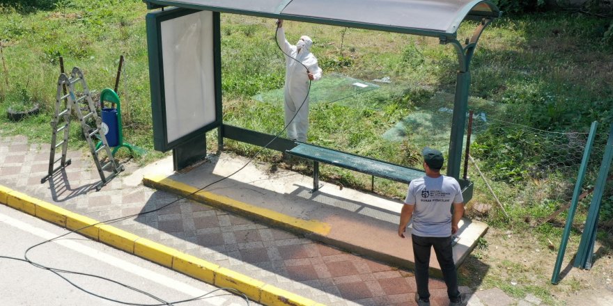 Eski duraklar bakım ve onarımdan geçiyor