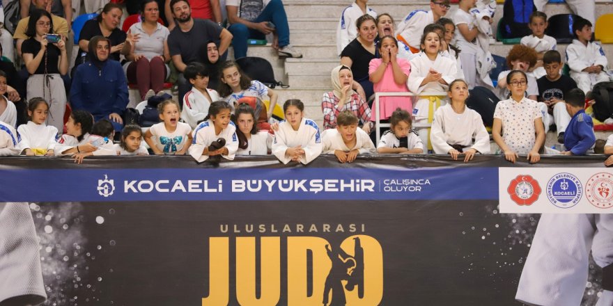 Uluslararası Judo Turnuvası devam ediyor