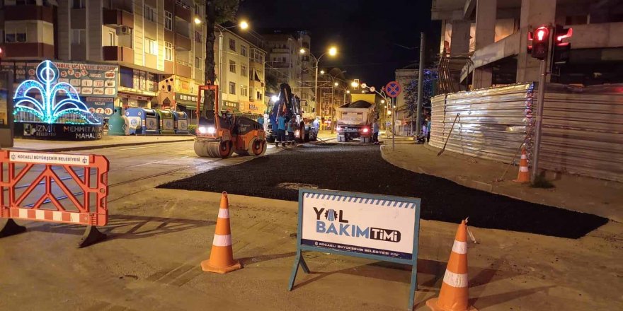 Büyükşehir’den gece yarısı asfalt çalışması
