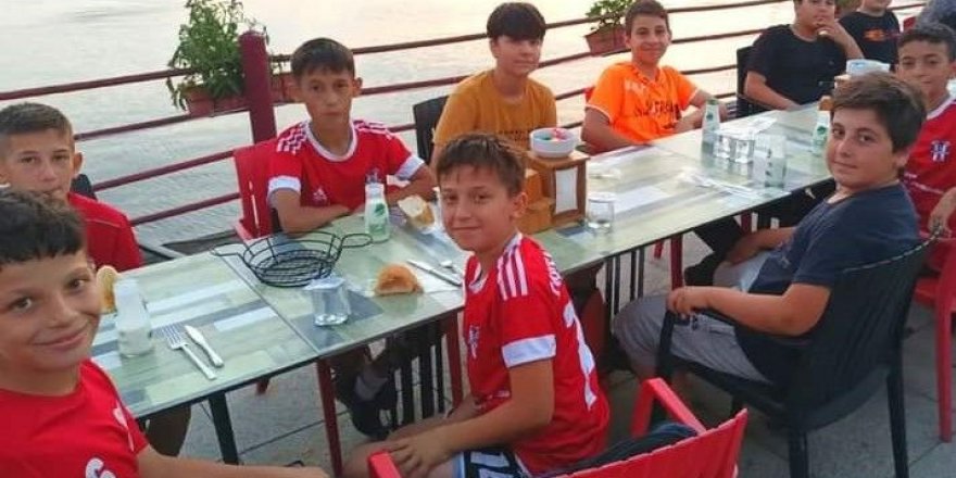 Tavşantepespor yemekte buluştu