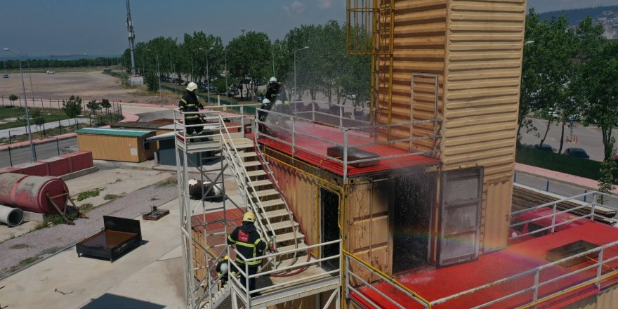 Büyükşehir İtfaiyesi’nden eğitim