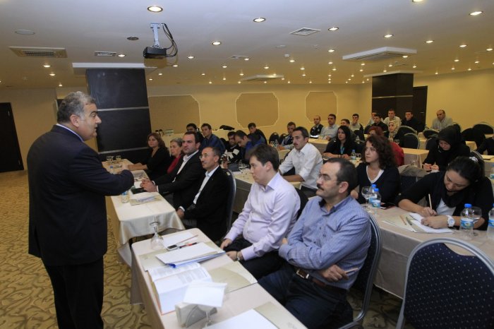 Yeni zabıtalara mevzuat eğitimi