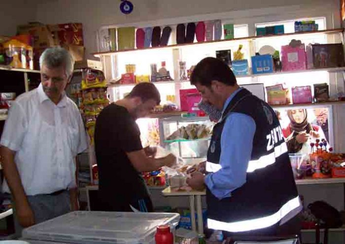 Zabıtadan kantin denetimleri