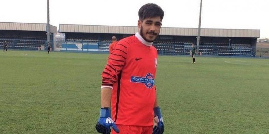 Kartepe G.B kaleye Metin Şener’i aldı