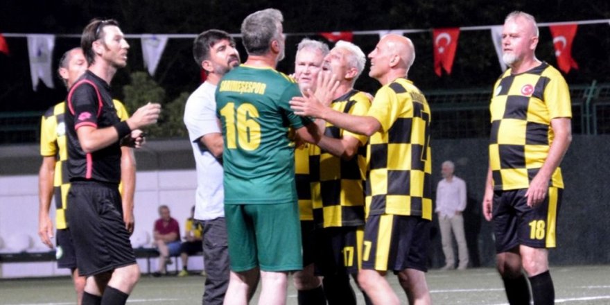 Şöhretler hız kesmiyor