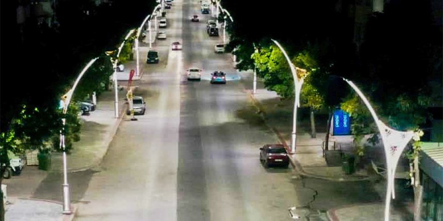 Akşemsettin Caddesi ışıl ışıl oldu