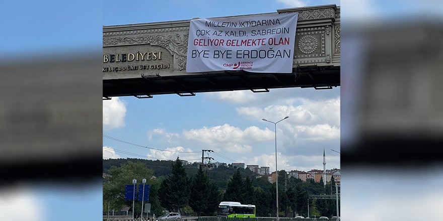 ‘Bye Bye Erdoğan’ afişine para cezası!