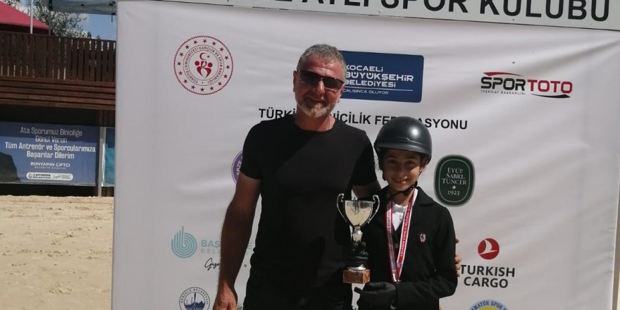 Kartepeli gençler birinci oldu