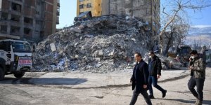 Vali Yavuz deprem bölgesinden ayrıldı