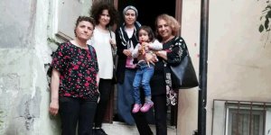 CHP’li kadınlardan yoksul ailelere destek