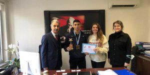 Uğur Okulları yeni döneme şampiyonluklarla başladı