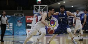 Kağıtsporlu basketçiler Ankara’da 3 sayıyla kaybetti