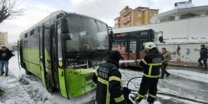 Özel halk otobüsünde yangın çıktı