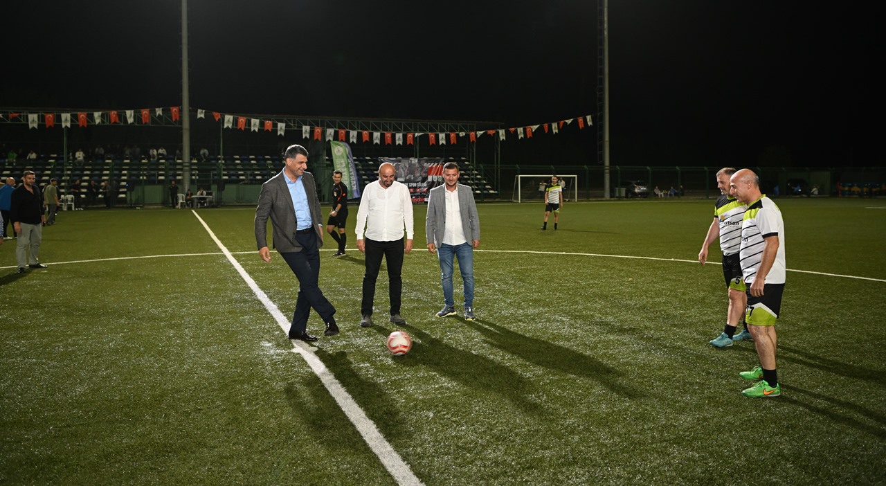 50-yas-ustunde-suadiyespor-sampiyon-7.jpg
