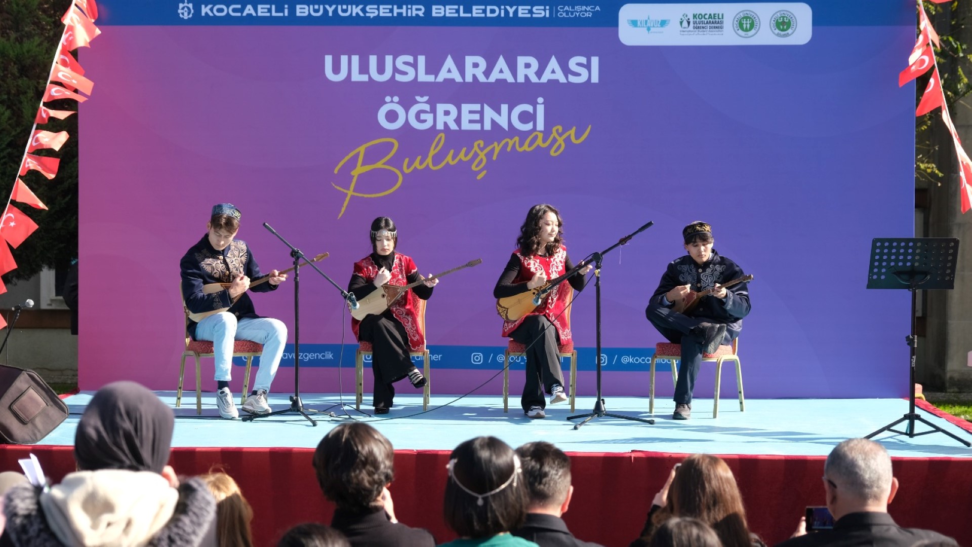 uluslararasi-ogrenci-bulusmasinda-kulturler-bulustu-12.jpg