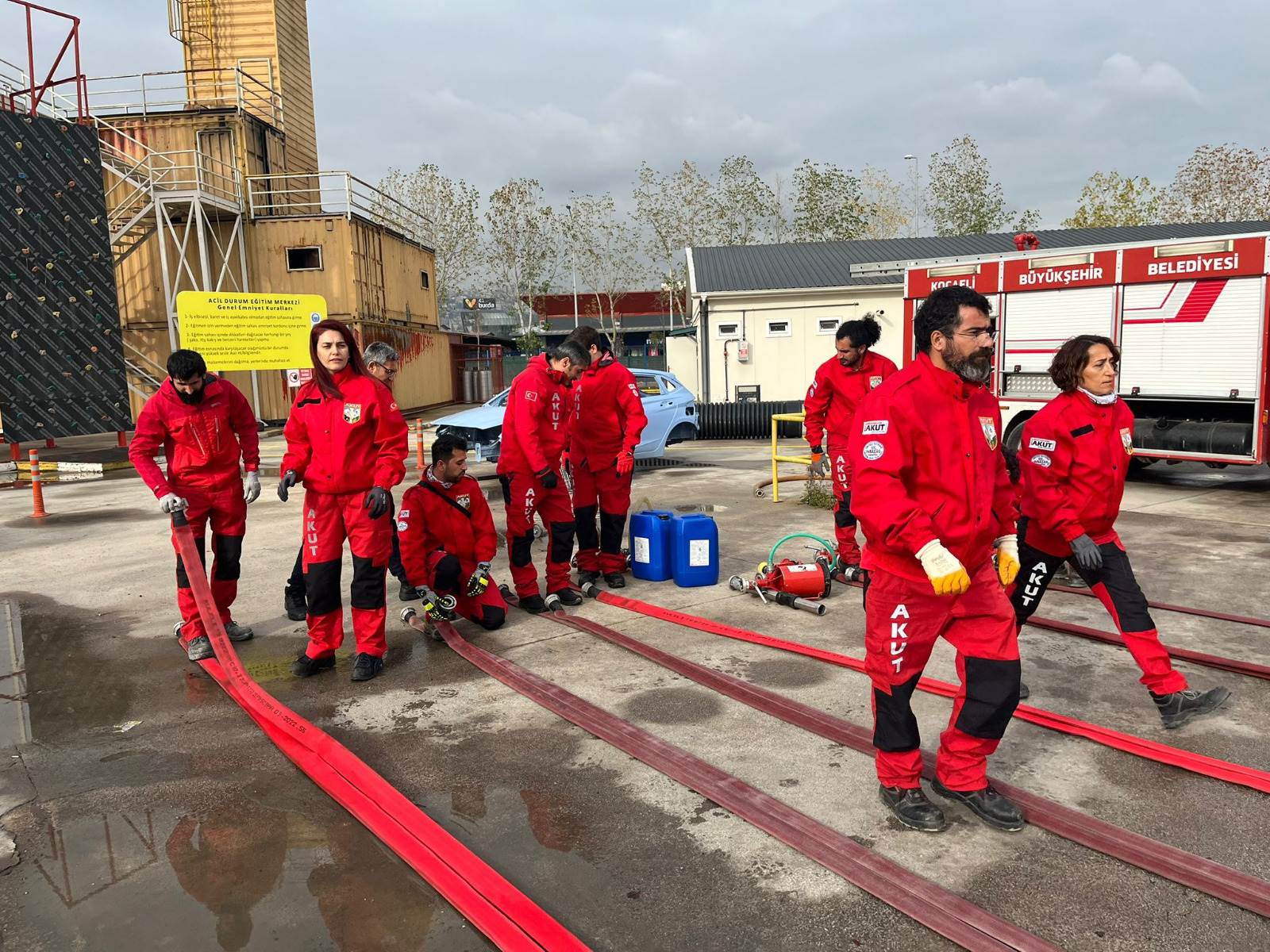 buyuksehir-itfaiyesinden-akuta-egitim-1.jpeg