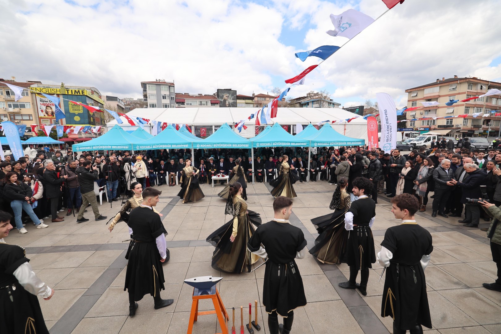 baskan-buyukakin-nevruz-kulturumuzun-ayrilmaz-parcasidir-7.jpg