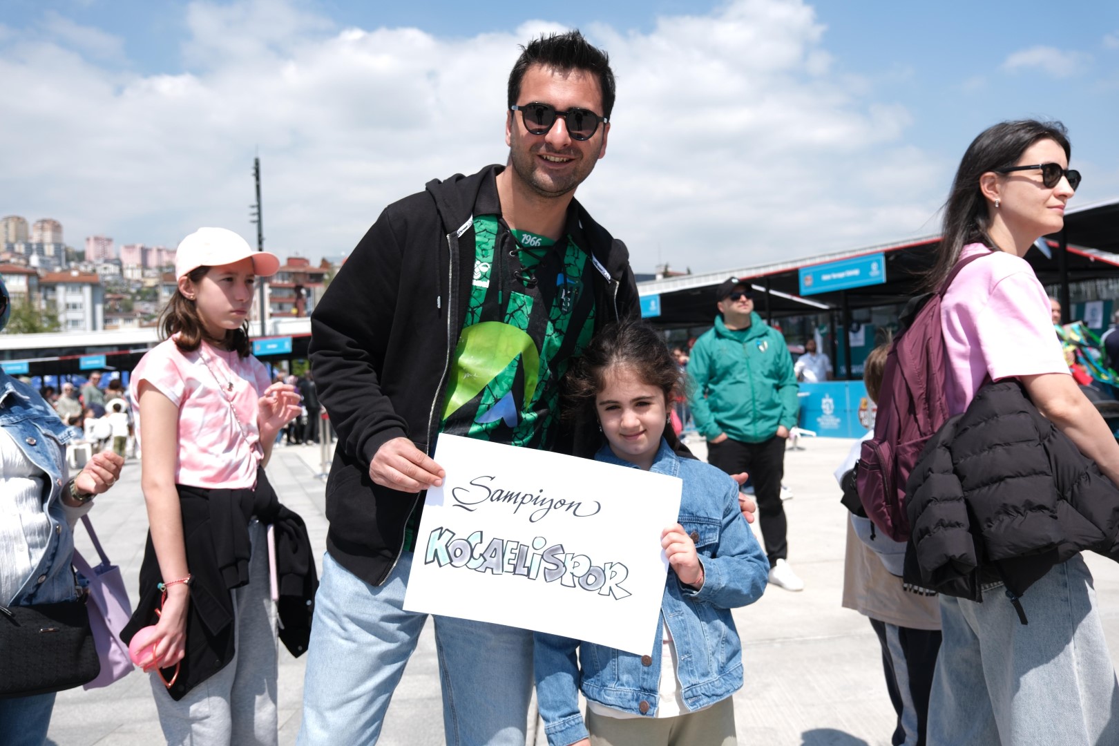 23-nisan-senliginde-sampiyon-kocaelispor-vurgusu-1.jpg