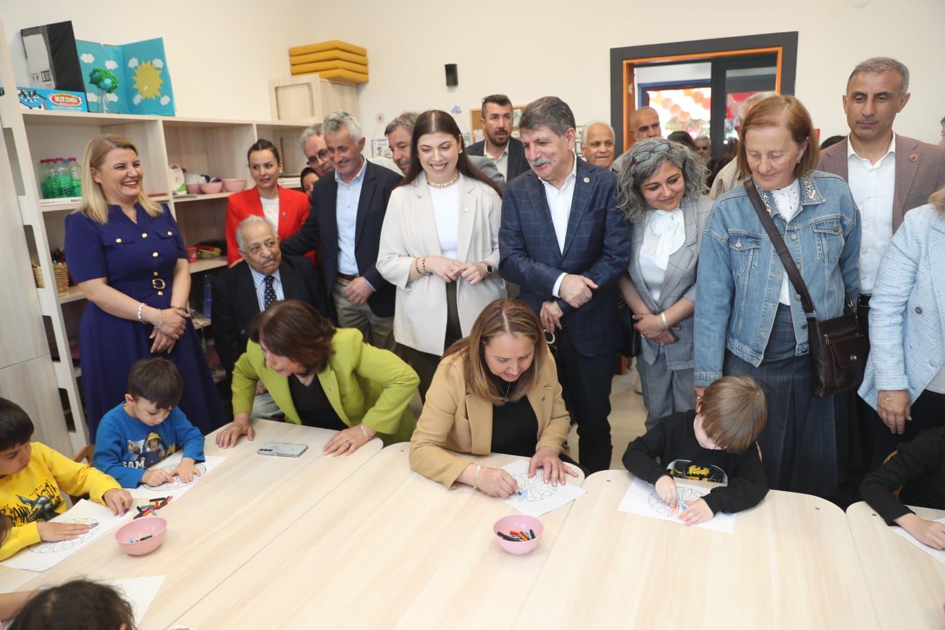 zmit-belediyesi-yeni-bir-umut-kapisi-daha-acti-7.jpeg
