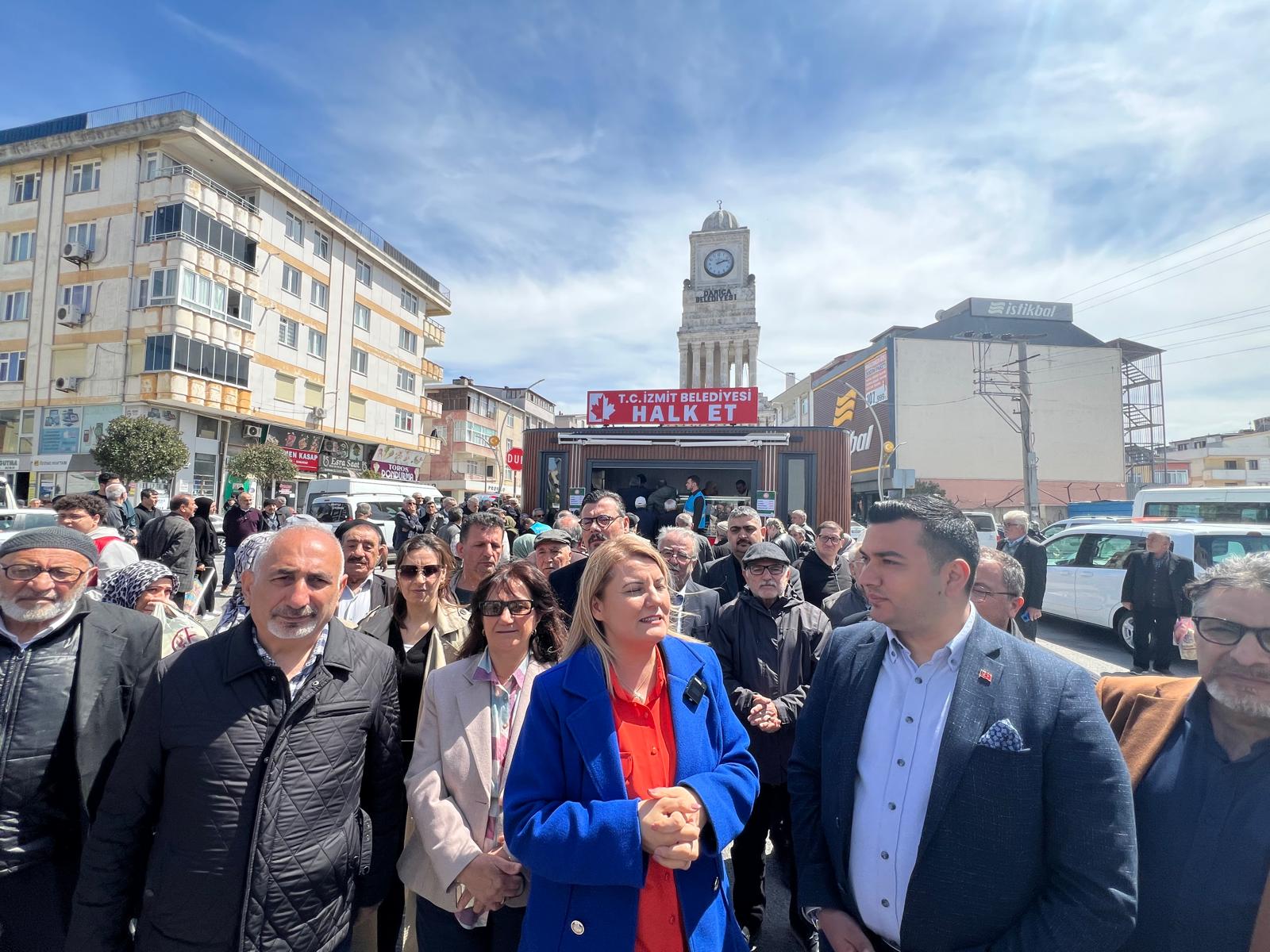 izmit-halk-et-mobilin-ilk-duragi-darica-oldu-1.jpg