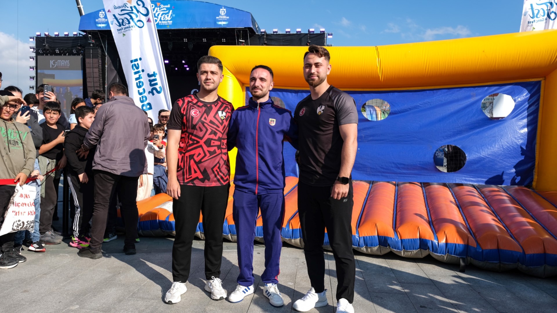 kadm-futbol-enfeste-renk-katti-1.jpg