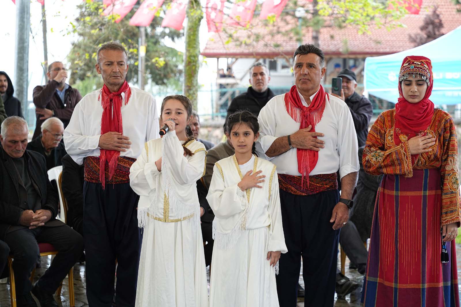 hidirellez-izmitte-yagmurun-bereketi-ile-geldi-11-kopya.jpg