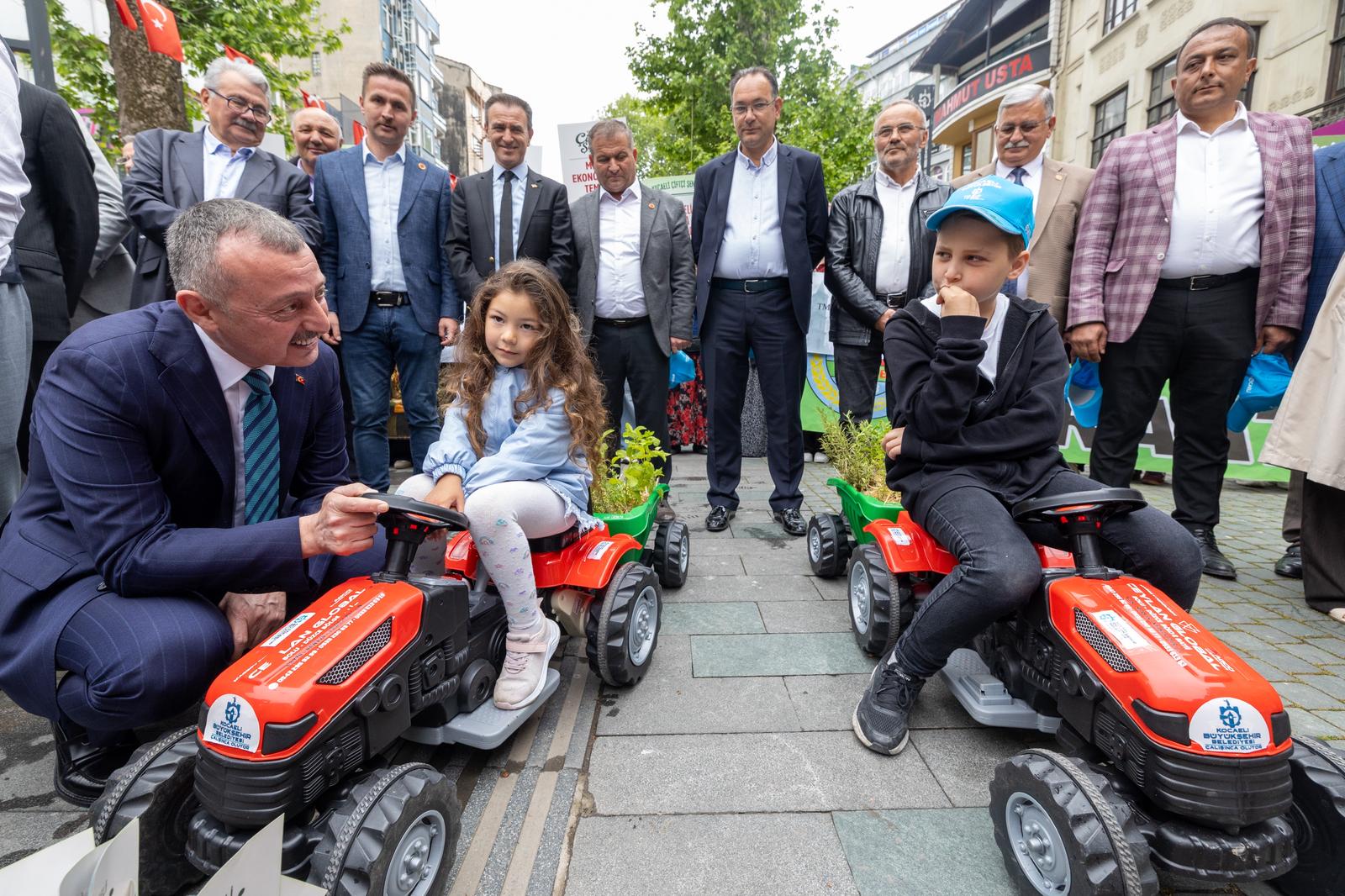 avrupada-eylem-kocaelide-senlik-var-14.jpeg