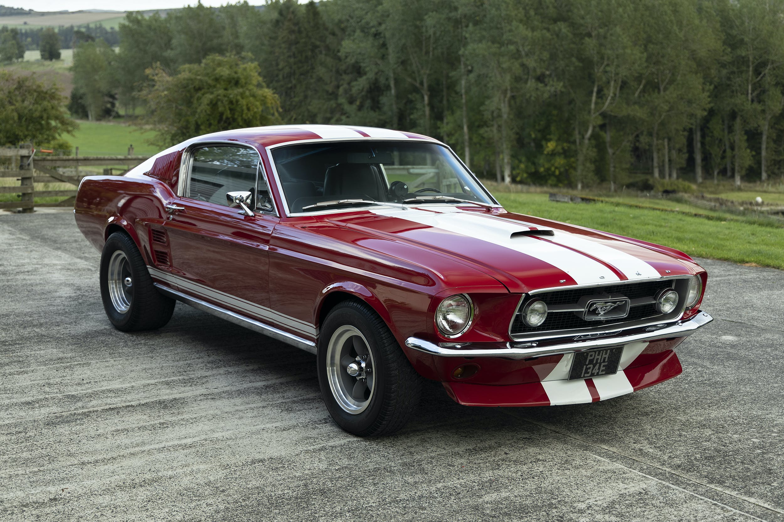 ford-mustang.jpg
