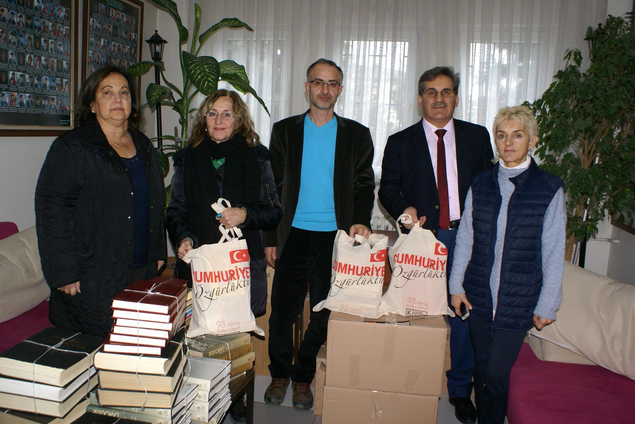 Kadıköy’den Gebze’ye kitap desteği
